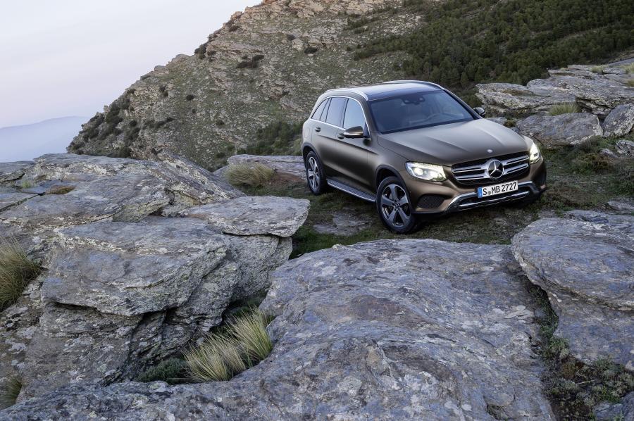  Mercedes-Benz GLC250 d 4Matic 2015 года  (фото 8 из 16)